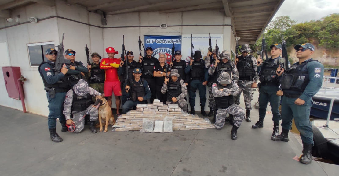 Polícia Militar apreende 80 kg de drogas em van na Base Candiru, Pará