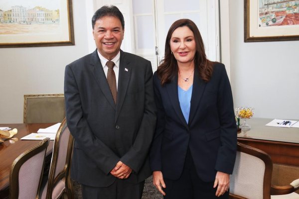 Semana Agitada na Alepa: Governadora Hana Ghassan Visita Assembleia e Projetos Importantes São Aprovados