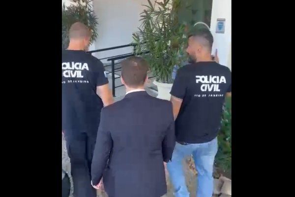 Operação Dose Extra: Polícia Civil Desmantela Esquema de Fraude Multimilionária em SC Saúde