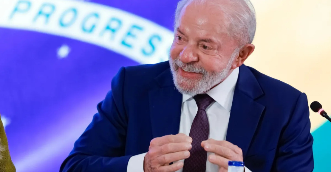 Lula Anuncia Investimentos em São Paulo Durante Crise de Flávio Bolsonaro