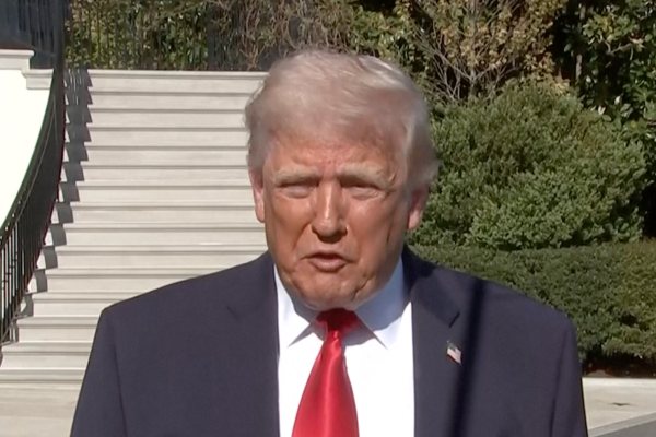 Trump Proclama Vitória em Negociações com o Irã, Independentemente do Desfecho