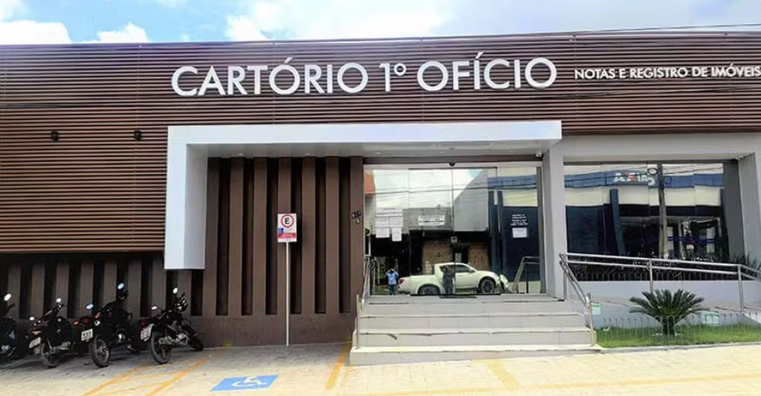 Corretor acusa cartório de Santarém de cobrança ilegal e lentidão