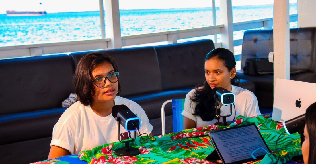 Podcast em barco no Tapajós destaca jovens empreendedores da Amazônia