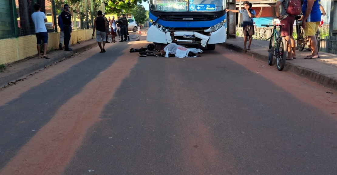 Colisão entre motocicleta e ônibus resulta em morte e ferido grave em Santarém, Pará