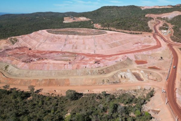 USA Rare Earth adquire Serra Verde: impacto no mercado de terras raras