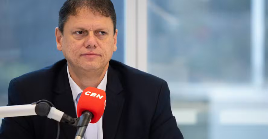 Campanha de Tarcísio Contrata Empresa de Cunhado do Governador; R$ 120 mil já foram pagos